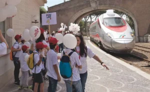 mengenal-ferrovia-vaticana-kereta-api-terpendek-di-dunia