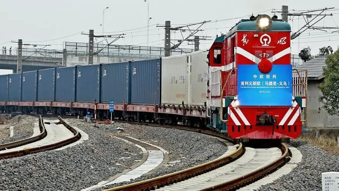 jalur-sutra-ambisi-megah-tiongkok-mengguncang-logistik-global
