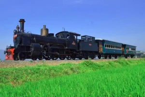 tiket-lokomotif-uap-ambarawa-banyak-diburu-wisatawan-saat-liburan